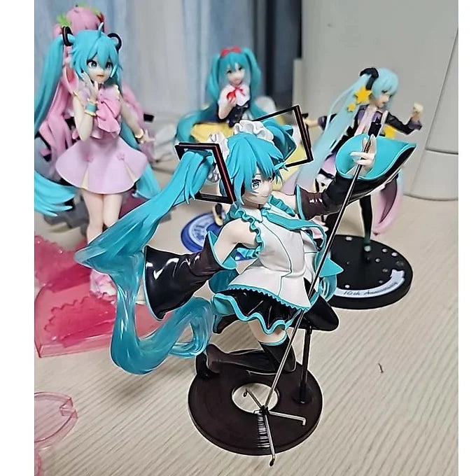 Hatsune Miku - Violinist Ver. PVC Figure (20cm)