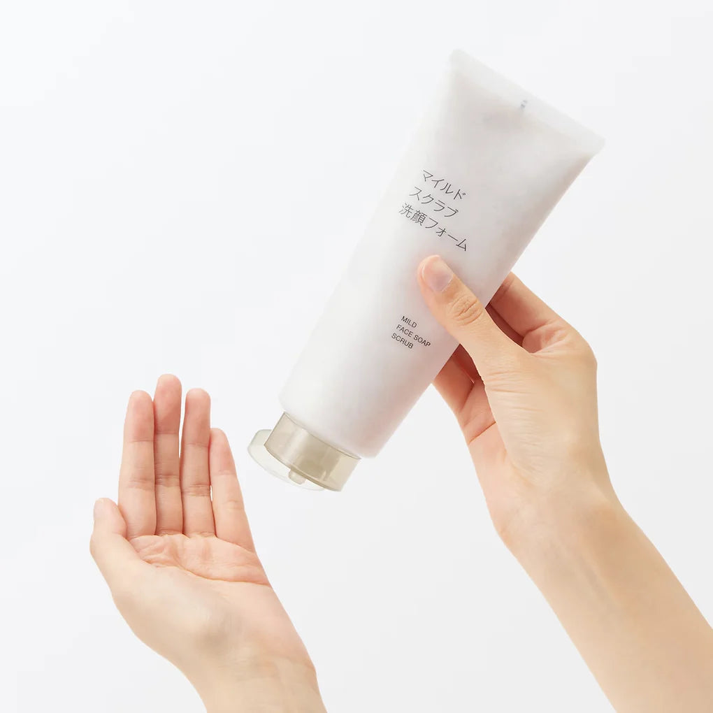 Muji Mild Scrub Facial Cleansing Foam 220 g