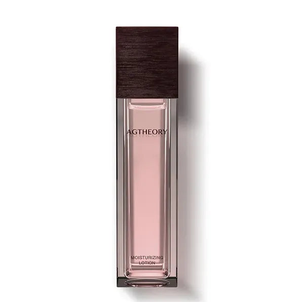 AGTHEORY Moisturizing Lotion is a rich, serum-like lotion with a dense yet silky texture.
