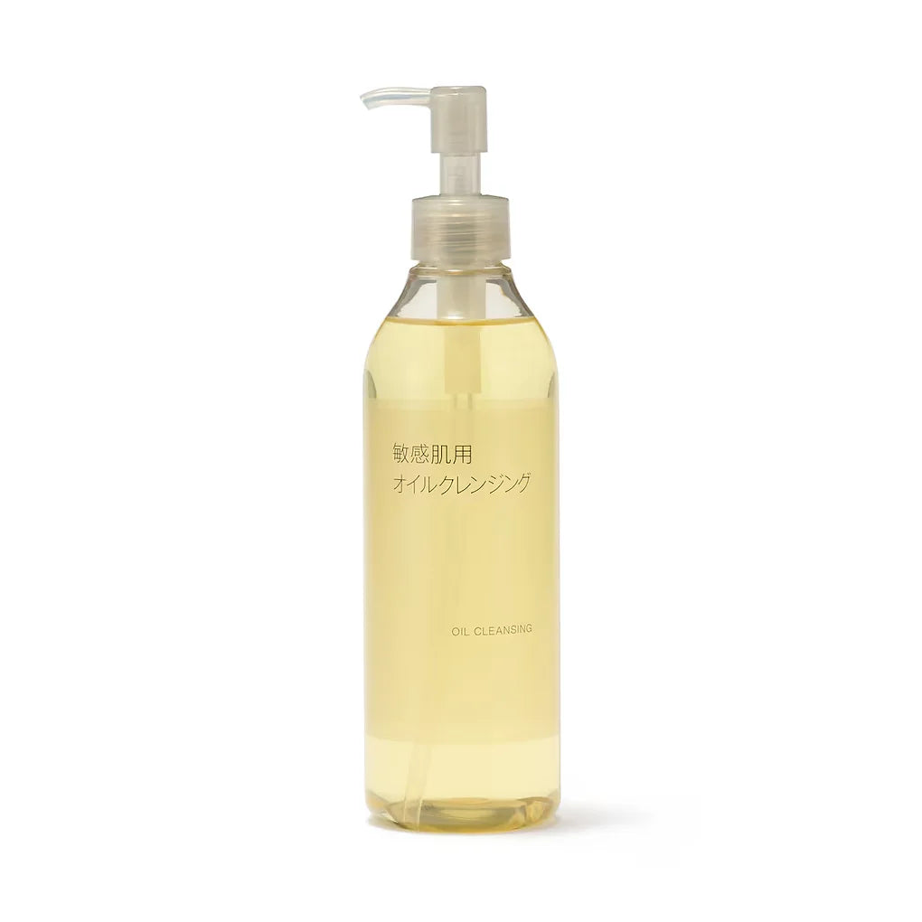 The Muji Sensitive Skin Cleansing Oil is a gentle, hypoallergenic cleansing oil made with 100% naturally derived ingredients*.