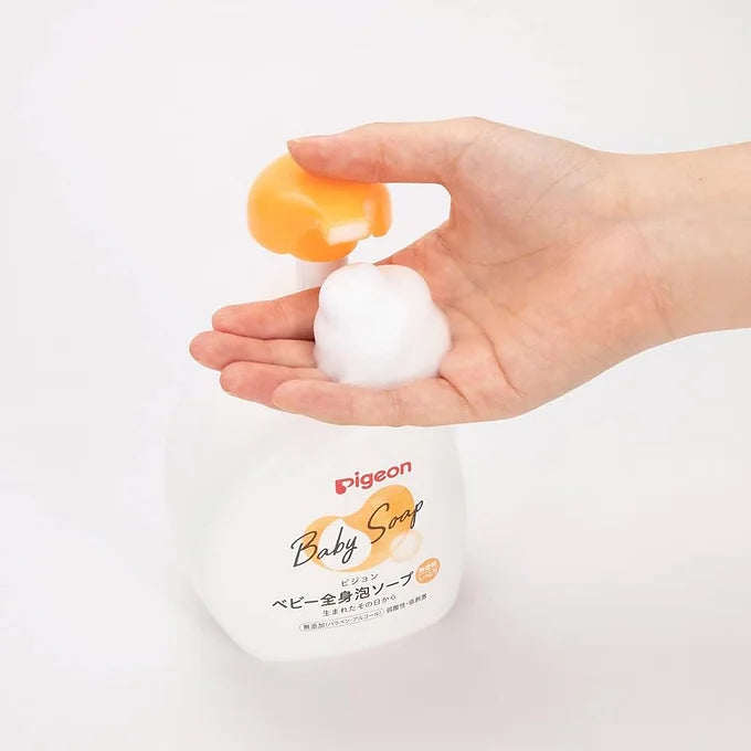 Pigeon Baby Full Body Foam Soap, Moist | 16.9 fl oz (500 ml)