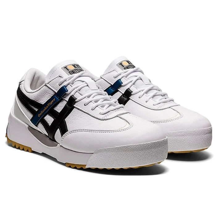The DELEGATION EX is a modern reinterpretation of shoes originally worn by Japanese national athletes at an international sports event in 1964.