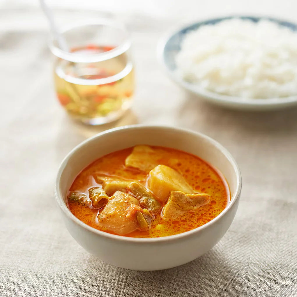 MUJI Global Curry Selection – Prawn Moily, Massaman, Yellow, Green & Mild Pork C