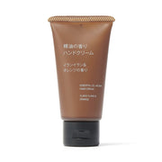 Indulge your senses and care for your hands with Muji Essential Oil Hand Cream (Ylang Ylang & Orange) — a moisturizing hand cream made with 100% naturally derived ingredients* and delicately scented only with pure essential oils extracted from plants.
