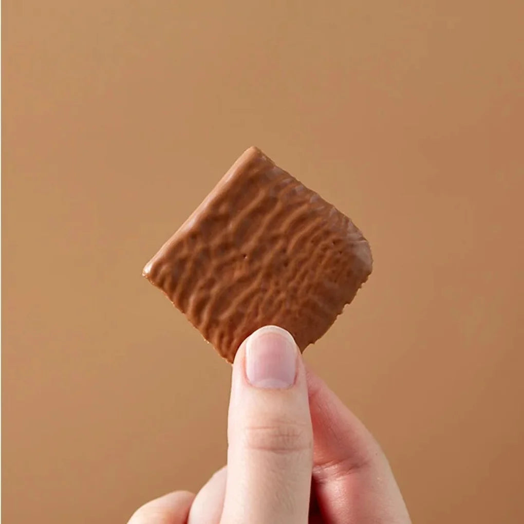 Yoku Moku Bie au Chocolat au Lait – 24 Pieces