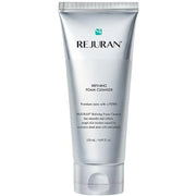 A gentle yet effective foam cleanser that deeply cleans pores while helping maintain the skin’s natural moisture balance.