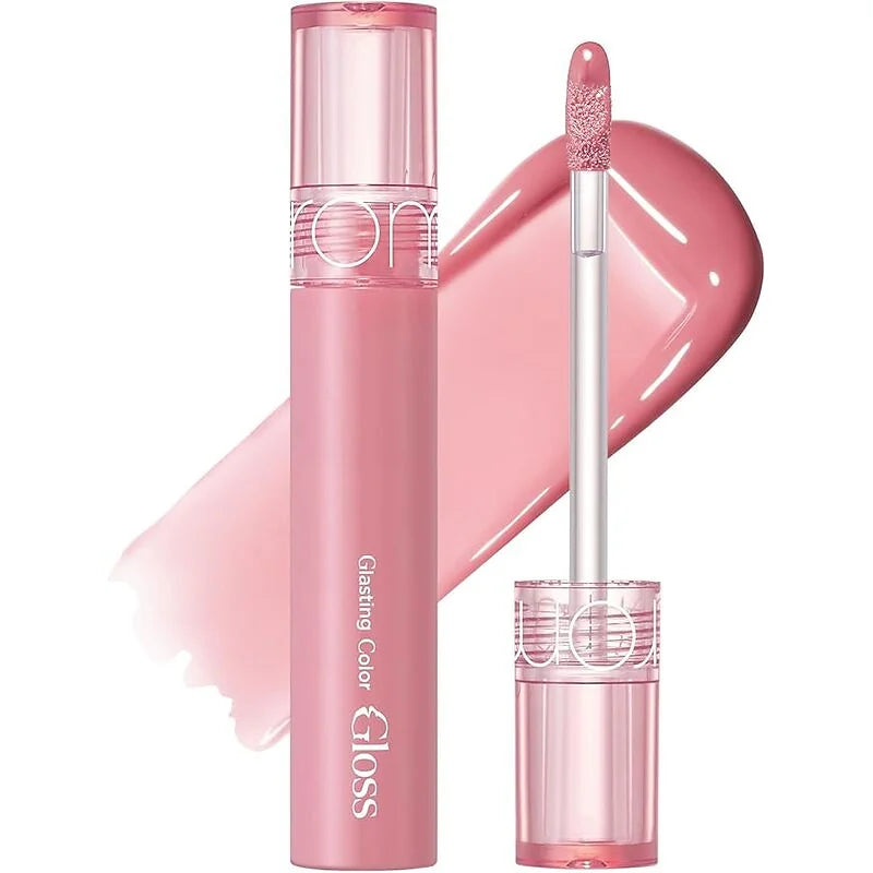 rom&nd Glasting Color Gloss delivers a radiant, glass-like shine with a soft, plumping effect. 