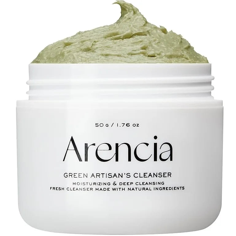 Arencia Green Mochi Fresh Cleanser is a daily brightening gel cleanser designed to remove impurities, excess sebum, and makeup while maintaining the skin’s natural moisture barrier. 