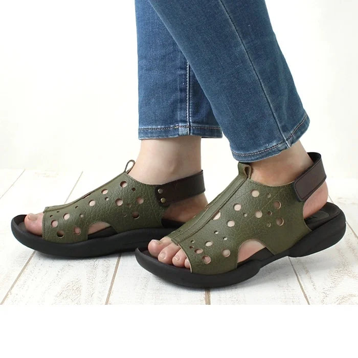 Regetta R-286 Women’s Punching Sandals – Comfortable Gummy Sandals