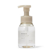 The Muji Sensitive Skin Foaming Hand Soap is a low-irritant, gentle formula made with 100% naturally derived ingredients, suitable for the whole family—from children to adults.