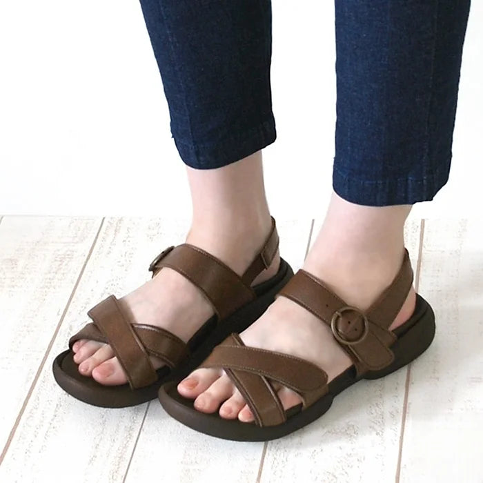 Regetta (AR-113) Cross-Belt Gummy Sandal