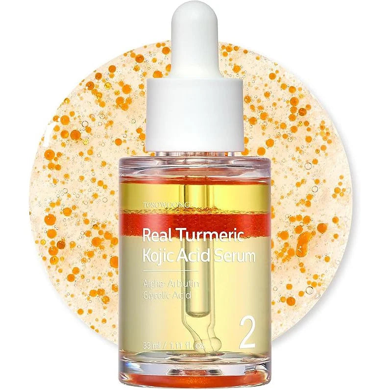 TOSOWOONG Real Turmeric Kojic Acid Serum is a brightening serum formulated to help improve the appearance of dark spots, uneven tone, and dullness while maintaining skin comfort.